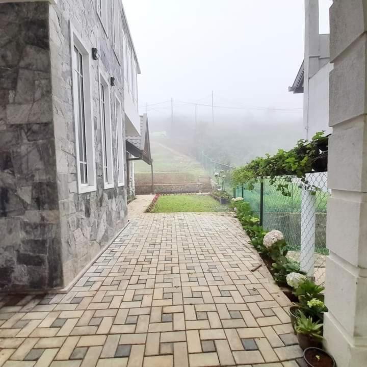 Pensive Villa Νουβάρα Ελίγια Εξωτερικό φωτογραφία